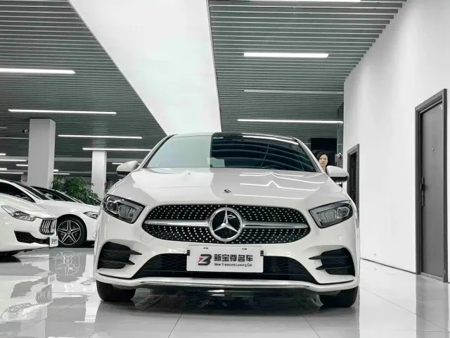Mercedes-Benz A-Class — Фото автомобиля 2