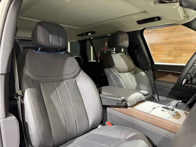 Land Rover Range Rover — Фото автомобиля 19