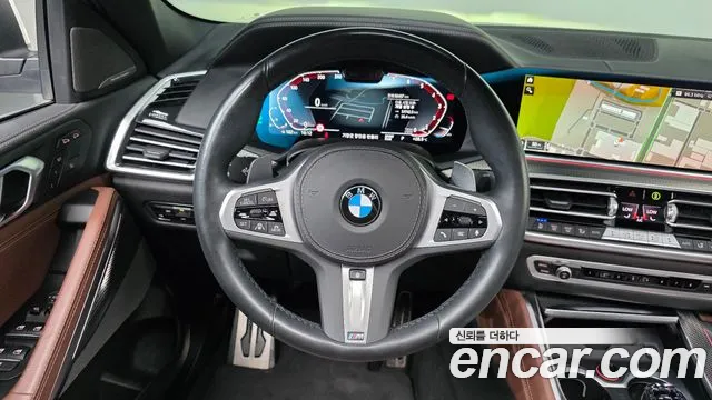 BMW X6 xDrive40i M Sport — Фото автомобиля 11