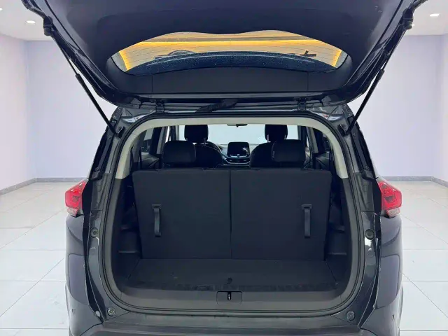 Chevrolet Volando 2020 Mild Hybrid Redline 530T Automatic Premium Edition (5+2 seater) — Фото автомобиля 7