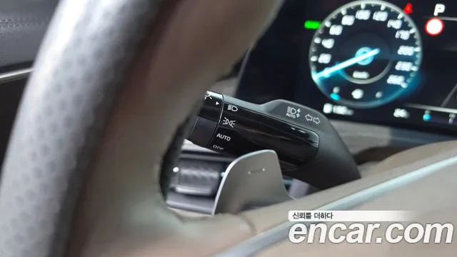 Kia K8 K8 Hybrid — Фото автомобиля 30