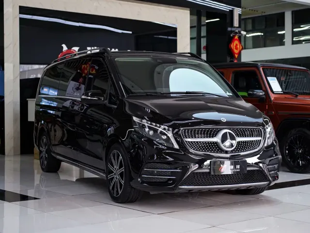 Mercedes-Benz V-Class — Фото автомобиля 23