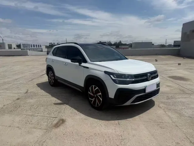 Volkswagen Tharu — Фото автомобиля 3