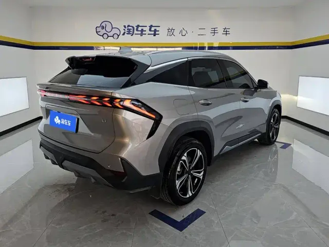 Geely Galaxy L7 — Фото автомобиля 3