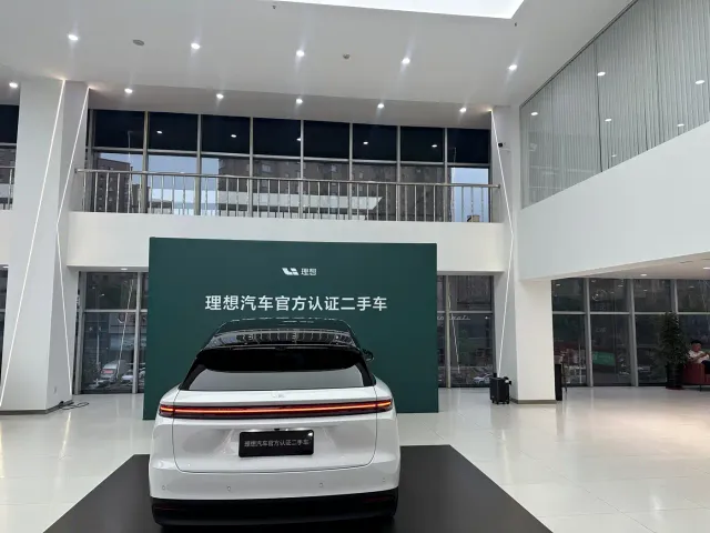 Li Auto i6 — Фото автомобиля 13