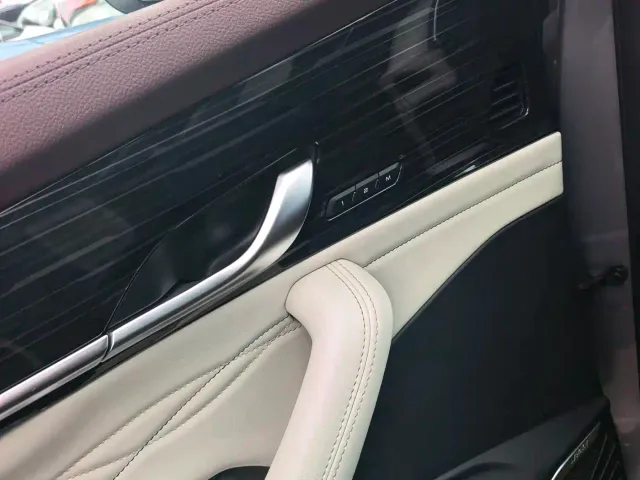 Geely Xingyue L — Фото автомобиля 6