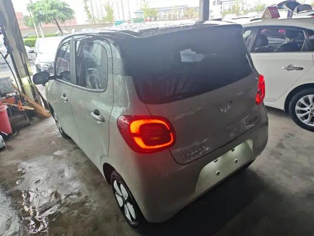 Wuling Hongguang Mini EV — Фото автомобиля 4