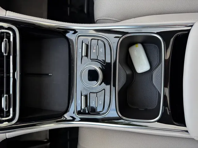 Geely Galaxy Stellar 6 — Фото автомобиля 18