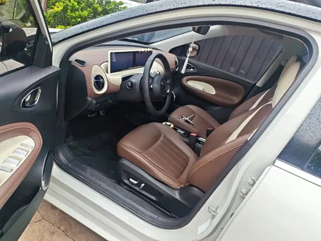 Wuling Bingo — Фото автомобиля 15