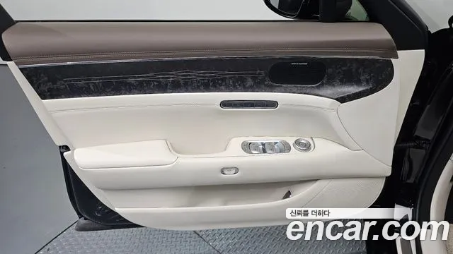 Genesis G90 RS4 — Фото автомобиля 13