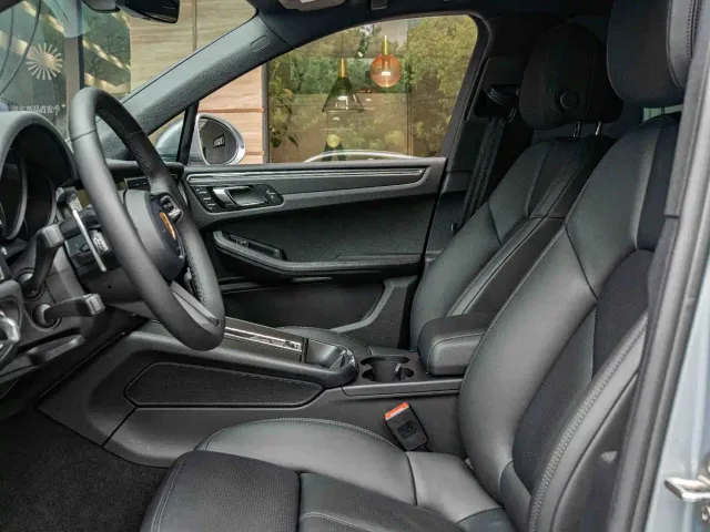 Porsche Macan — Фото автомобиля 11