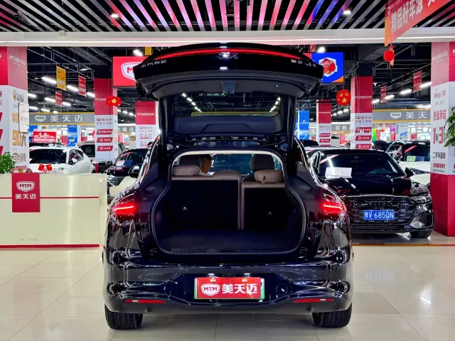 IM Motors LS6 — Фото автомобиля 8