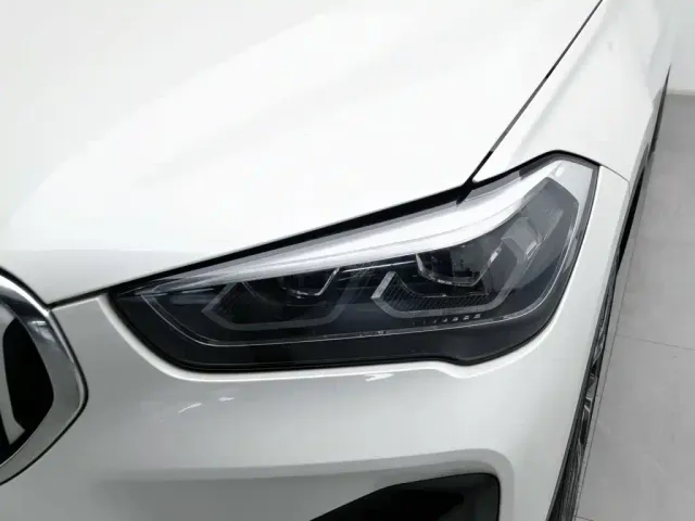 BMW X1 — Фото автомобиля 7