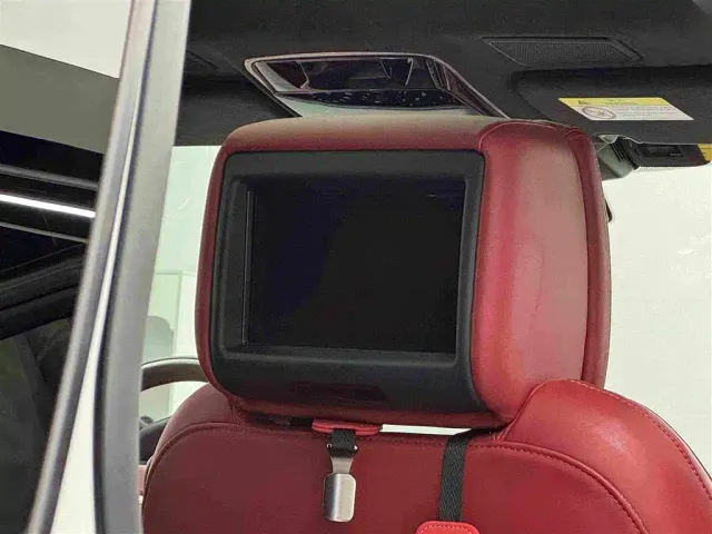 Land Rover Range Rover Sport — Фото автомобиля 15