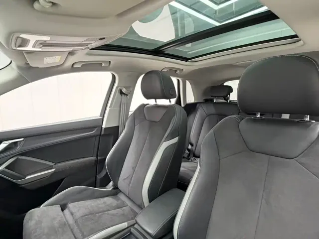 Audi Q3 — Фото автомобиля 11