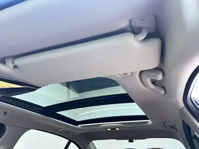 BMW 3 Series — Фото автомобиля 14