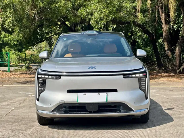 IM Motors LS8 — Фото автомобиля 2