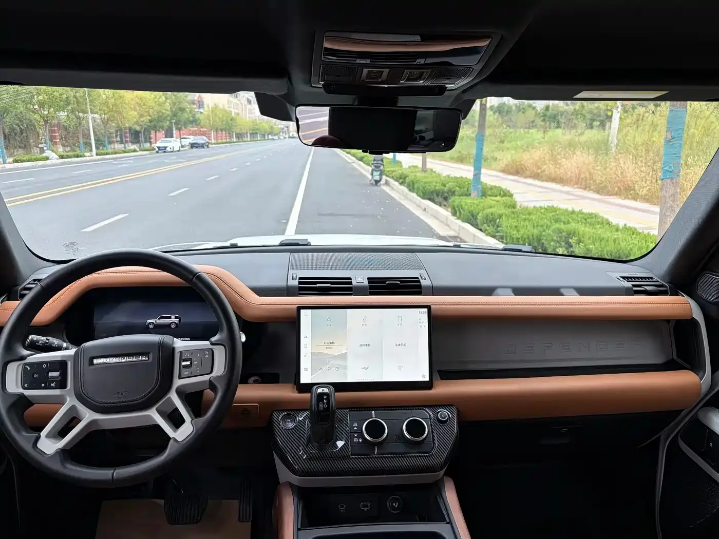 Land Rover Land Rover Defender 2024 110 3.0T P400 X-DYNAMIC HSE — Фото автомобиля 30