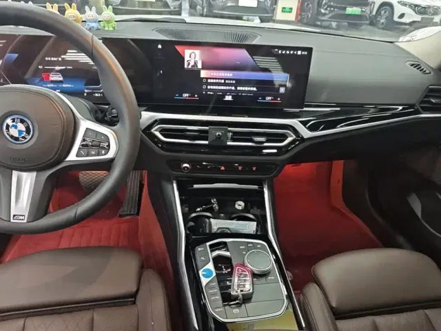 BMW BMW i3 2022 eDrive 35 L — Фото автомобиля 9