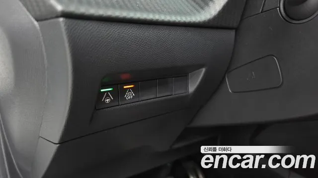 Peugeot 208 — Фото автомобиля 17