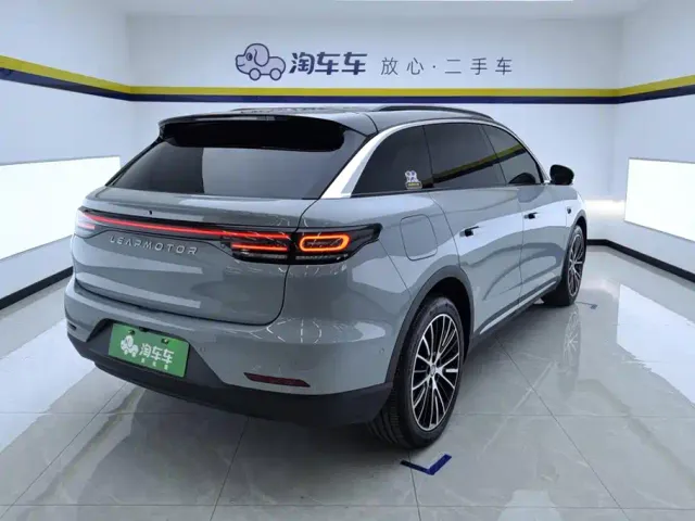 Leapmotor C11 — Фото автомобиля 3