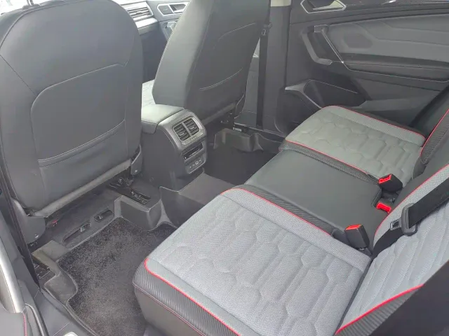 Volkswagen Tiguan L — Фото автомобиля 6