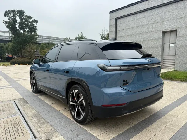 Nio ES7 — Фото автомобиля 16
