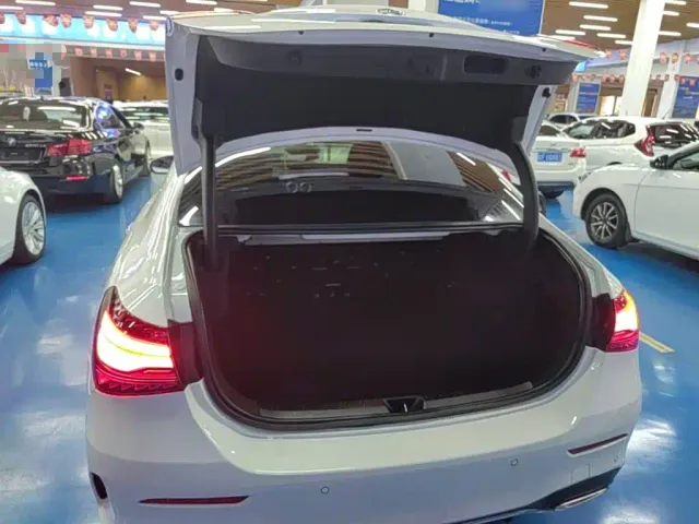 Mercedes-Benz A-Class — Фото автомобиля 18