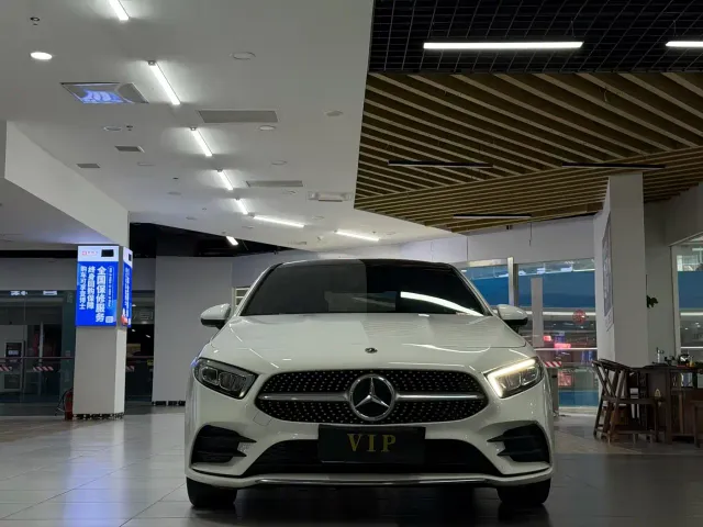 Mercedes-Benz A-Class — Фото автомобиля 2