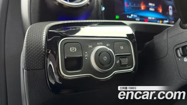 Mercedes-Benz A-Class W177 — Фото автомобиля 20