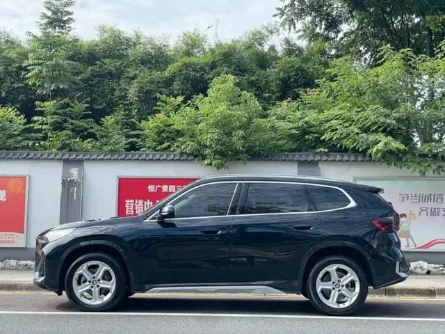 BMW X1 — Фото автомобиля 7