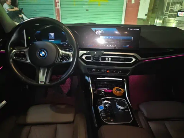 BMW i3 — Фото автомобиля 5