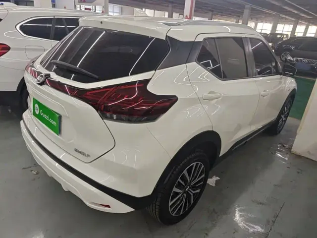 Nissan Kicks 2022 1.5L CVT XL Fashion Edition — Фото автомобиля 6