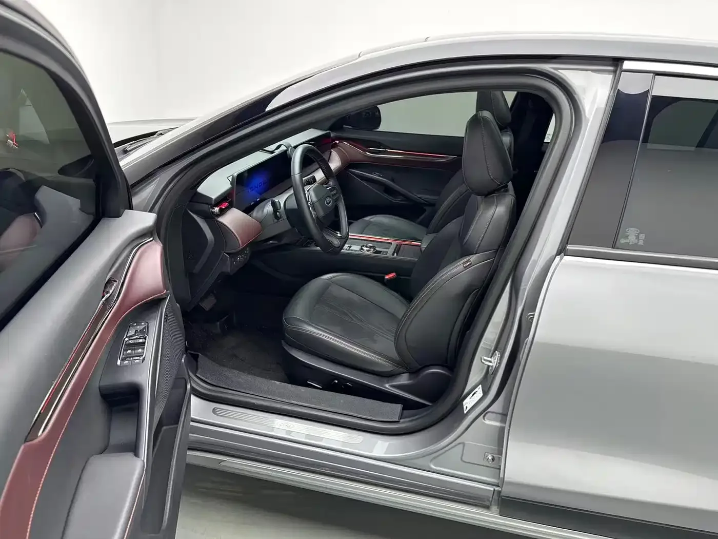 Ford Mondeo 2022 Facelift EcoBoost 245 Premium — Фото автомобиля 5