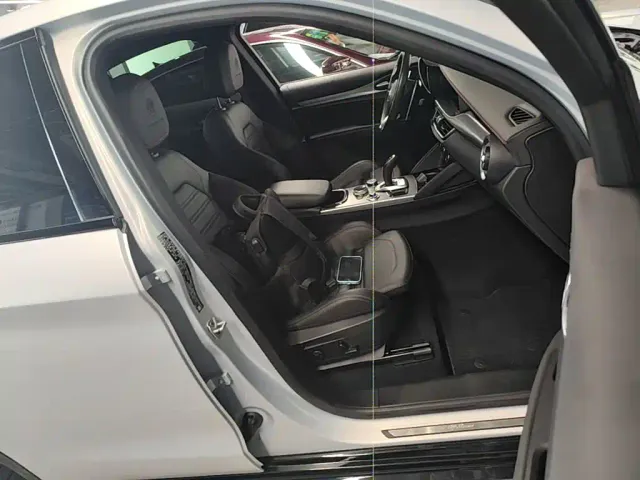 Alfa Romeo Stelvio — Фото автомобиля 24