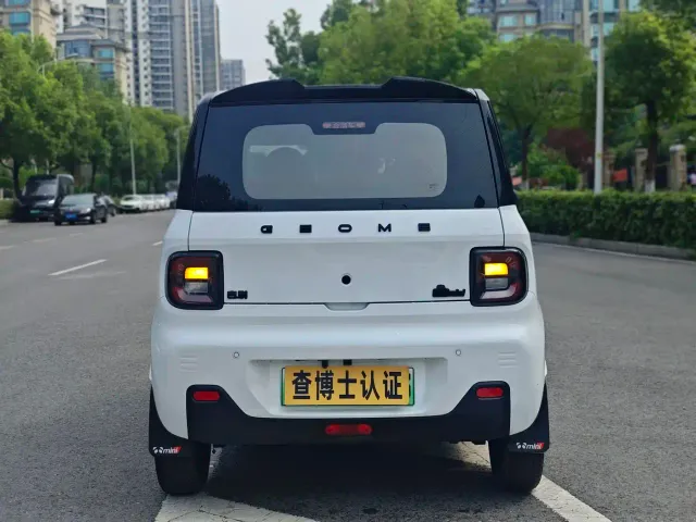 Geely Panda — Фото автомобиля 6
