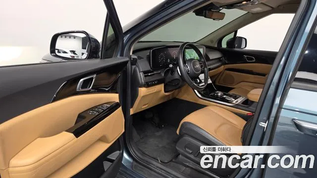 Kia Carnival 4th Gen — Фото автомобиля 15