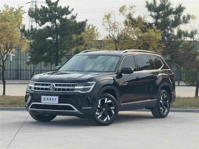 Фотография автомобиля — Volkswagen Teramont