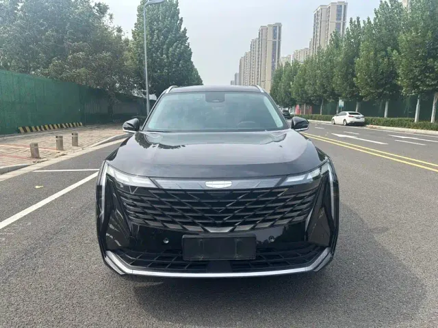 Geely Boyue L — Фото автомобиля 2