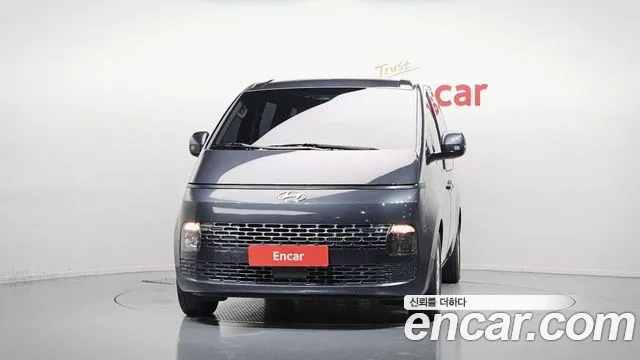 Hyundai Staria — Фото автомобиля 3