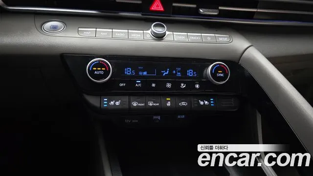 Hyundai Avante CN7 — Фото автомобиля 23