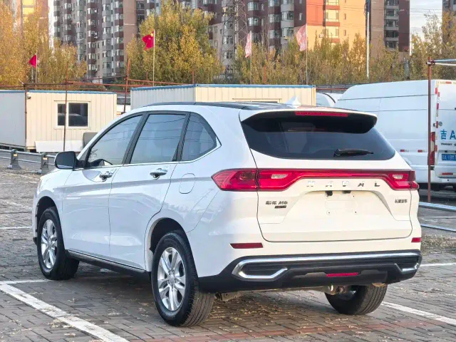 Haval M6 — Фото автомобиля 7