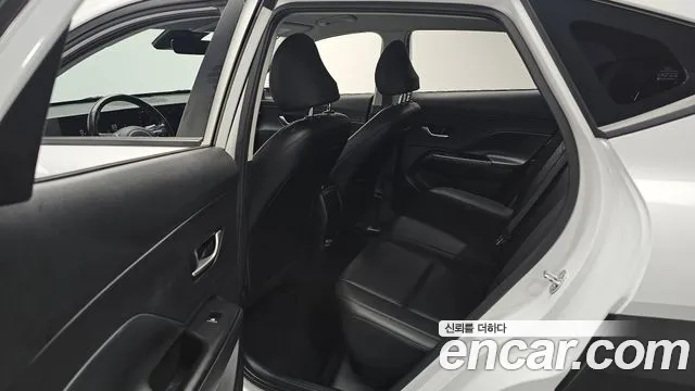 Hyundai Kona — Фото автомобиля 18