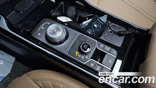 Kia Sorento Новый Sorento 4 поколение Бензин 2.5T 4WD — Фото автомобиля 9