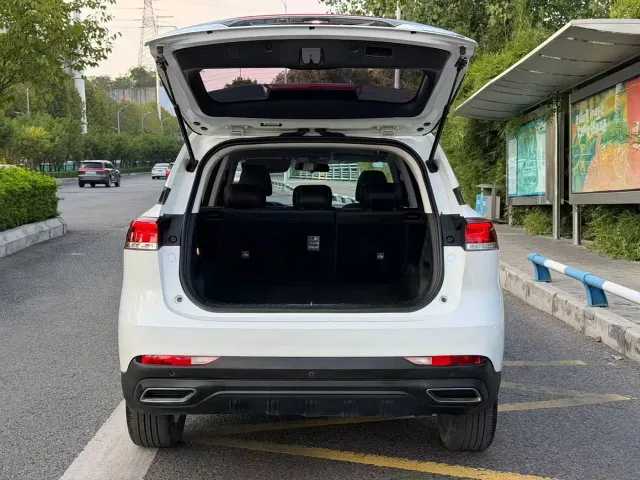 Changan X7 Plus — Фото автомобиля 23