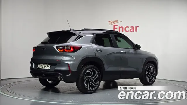 Chevrolet Trailblazer — Фото автомобиля 2
