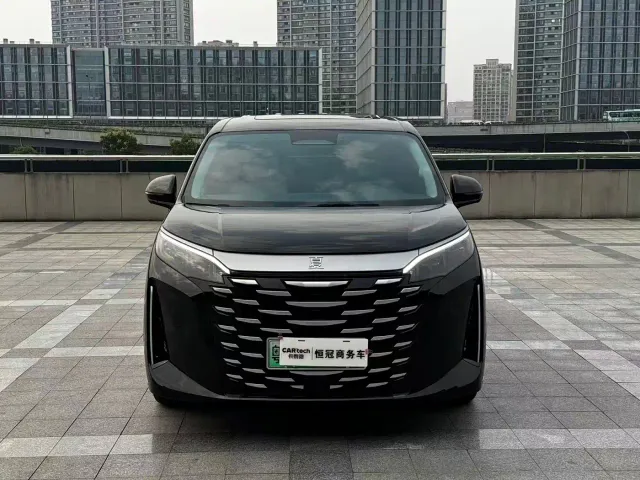 BYD Xia — Фото автомобиля 2