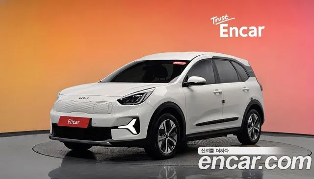 Фотография автомобиля — Kia Niro
