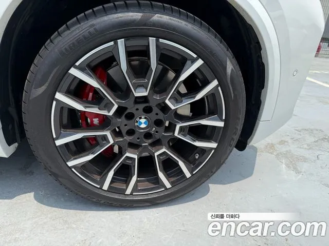 BMW X5 — Фото автомобиля 12