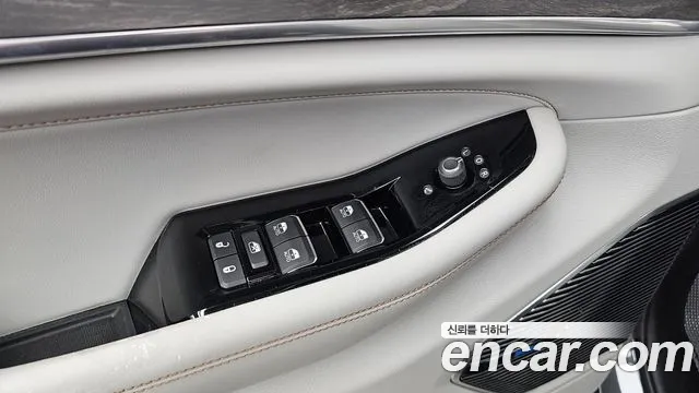 Jeep Cherokee Grand Cherokee(WL) L 3.6 Overland — Фото автомобиля 25